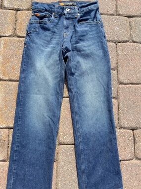 Relaxed Fit Men’s Jeans in Faded Blue